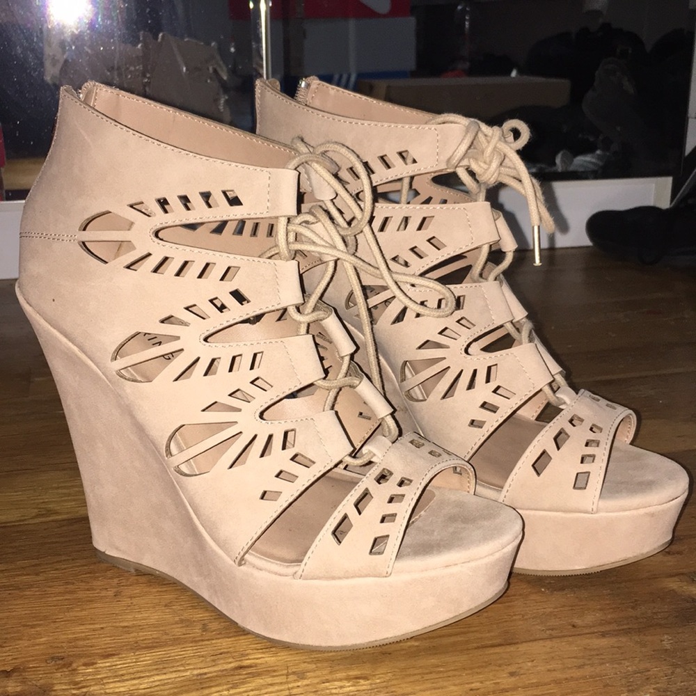 Call it spring tan wedges